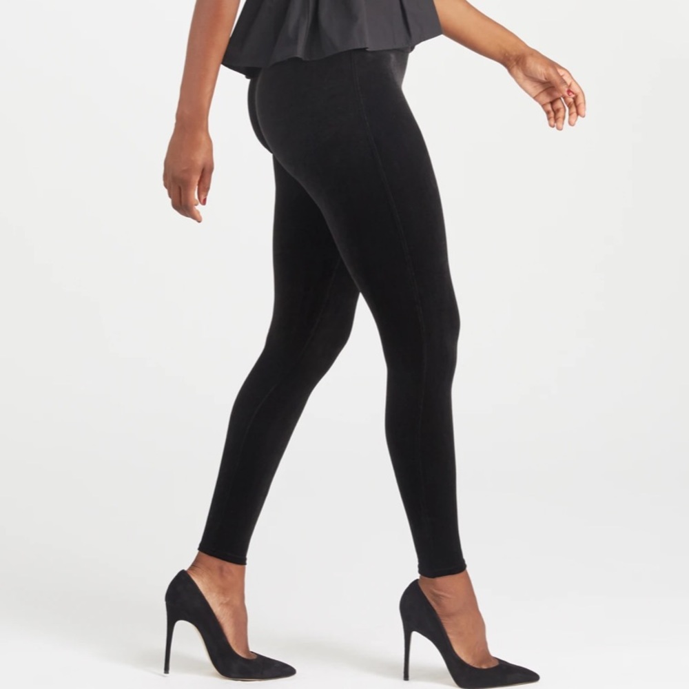 SPANX Velvet Leggings
